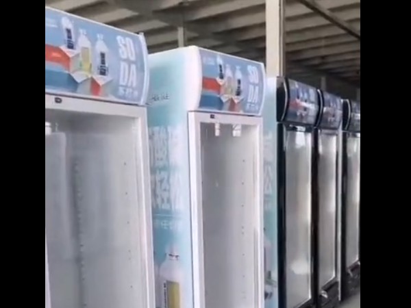 店肆面摆设视频